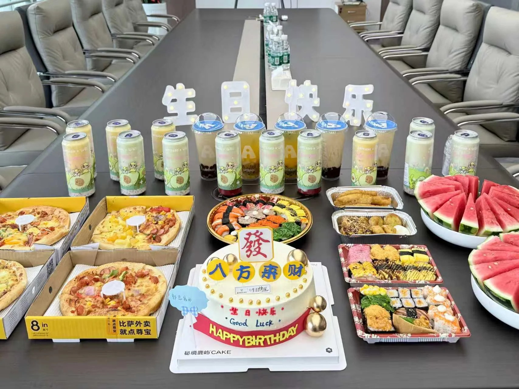 Shenzhen Qingmai Bicycle Co., Ltd. et Smartride Supplies BV organisent une r&eacute;union de th&eacute; bihebdomadaire