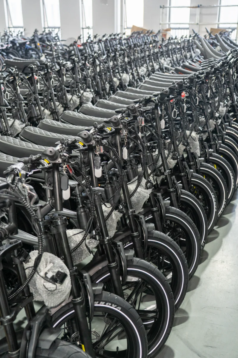 Pourquoi les gros pneus sont importants dans la conception d'un v&eacute;lo de montagne &eacute;lectrique personnalis&eacute;